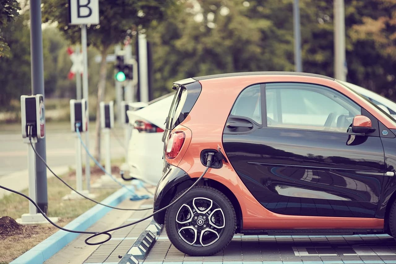 Зарядные устройства переменного тока Dahua D-Volt Gemini и Compact получили сертификаты TÜV Rheinland
