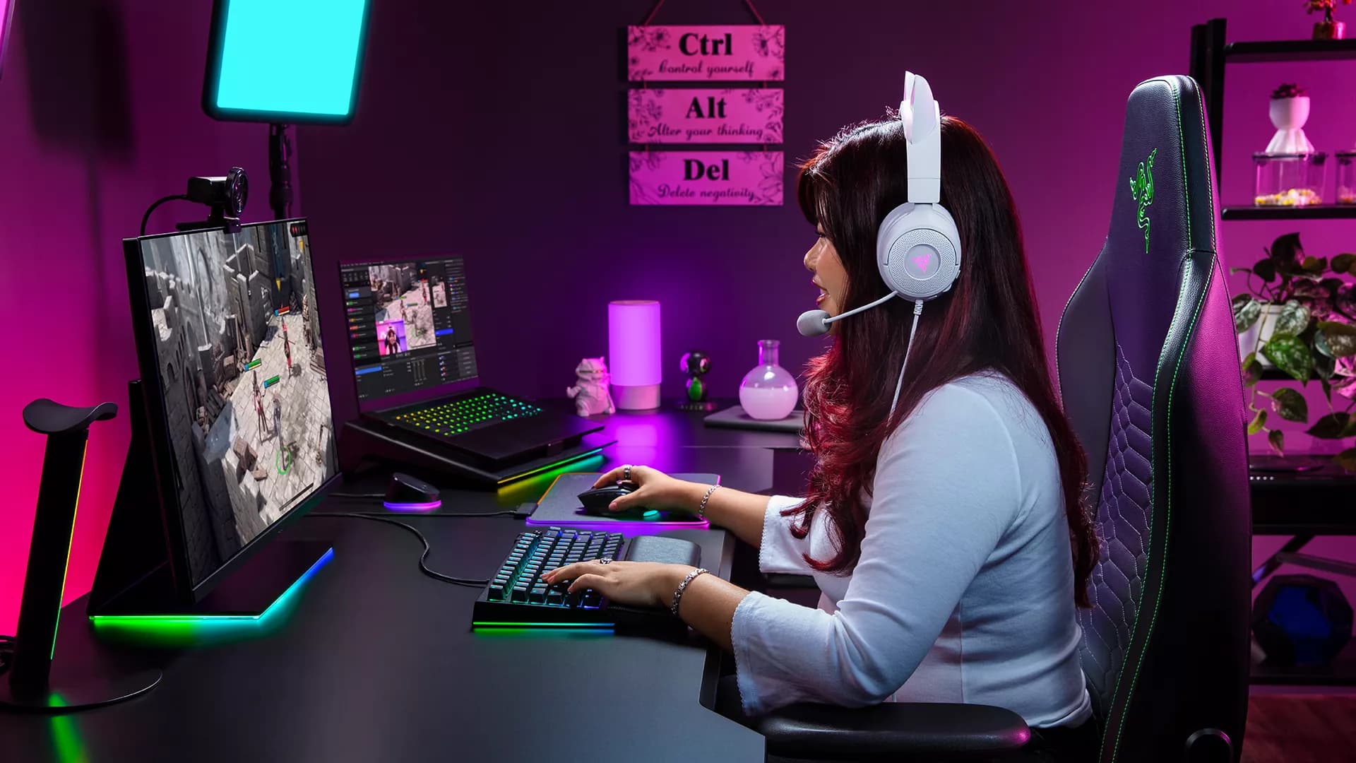 Bring Your Look to Life: Introducing the Razer Kraken Kitty V3 Gaming Headset