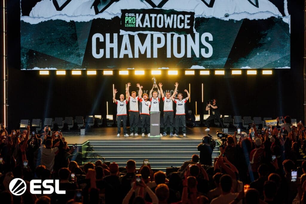 Team Vitality triumfuje w 24. sezonie ESL Pro League, który po latach powrócił na scenę w Katowicach